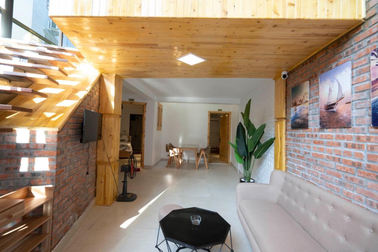 Private Room In Halong Center-Almor Homestay Ha Long Exterior photo
