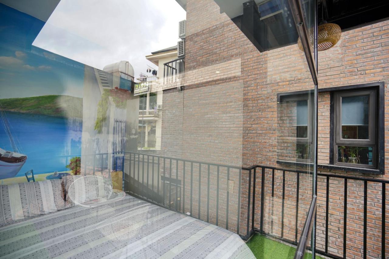 Private Room In Halong Center-Almor Homestay Ha Long Exterior photo
